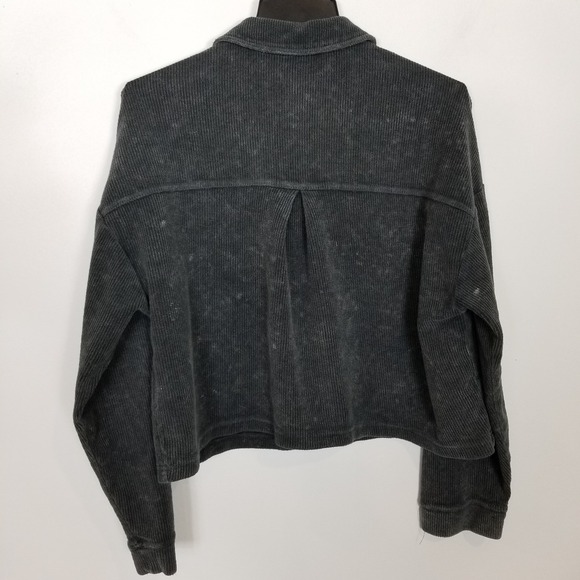 Pilcro Anthropologie Shrunken Shacket Jacket Sz XS Black Cotton Boho Button Up - Picture 4 of 8